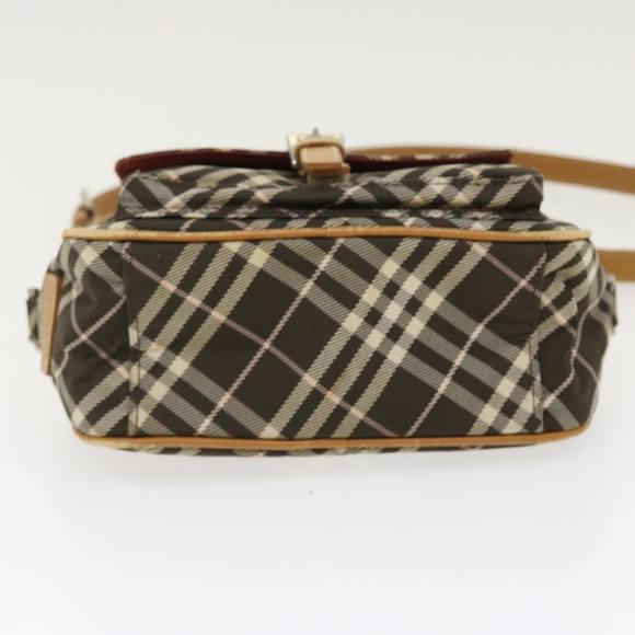 BURBERRY Nova Check Shoulder Bag Nylon Black Auth 39654 - Picture 5 of 16